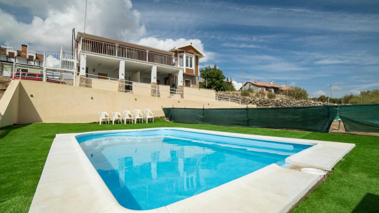 Villa De Gredos Navarredonda Exterior foto
