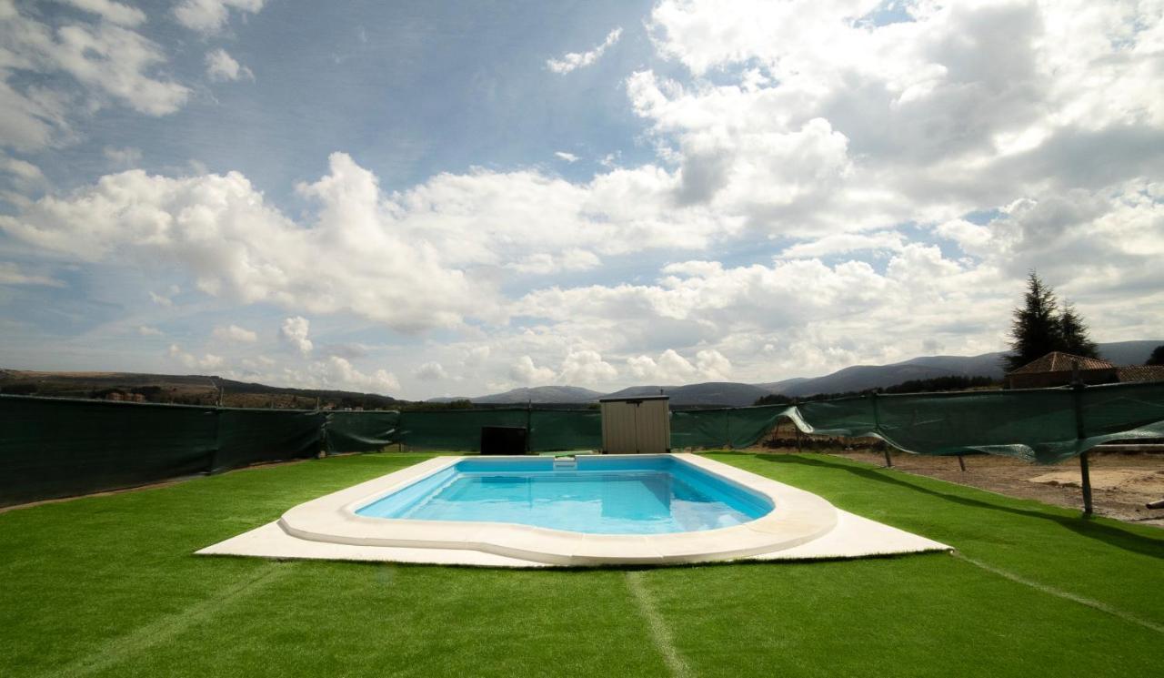 Villa De Gredos Navarredonda Exterior foto